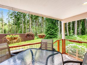 其他 4 Newer, dog-friendly home at the forest's edge with patio & WiFi - near downtown