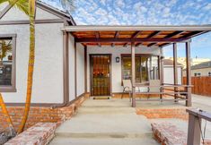 Others 2 Bay Views with Fire Pit and Backyard - Stunning Coastal Retreat