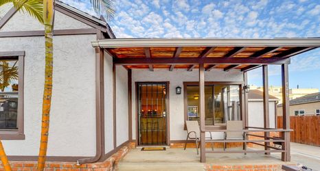 Others 2 Bay Views with Fire Pit and Backyard - Stunning Coastal Retreat