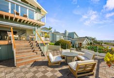 Others 5 Heated Saltwater Pool and Hot Tub - Elegant Ocean View Retreat