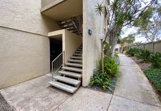 Others 4 Oceanfront Escape with Pool and Fast Wifi - Stunning Luxury Retreat