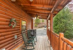Others 4 Luxury Cabin with Game Room and Hot Tub - Inviting Mountain Getaway