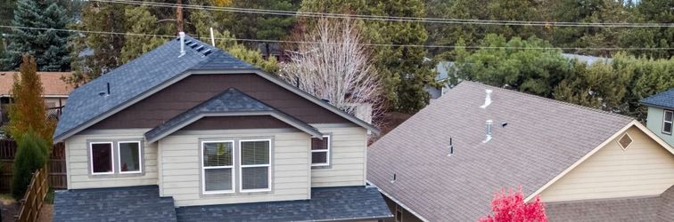 Others Inviting Retreat with Hot Tub and Backyard Oasis - Charming Getaway