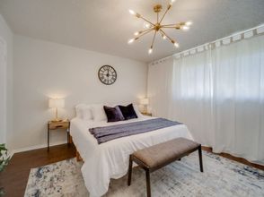 อื่นๆ 4 Hot Tub and Soothing Backyard Garden - Stylish Oasis