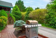 Others 4 Enchanting Mountain Retreat with Hot Tub and Game Room - Cozy Escape