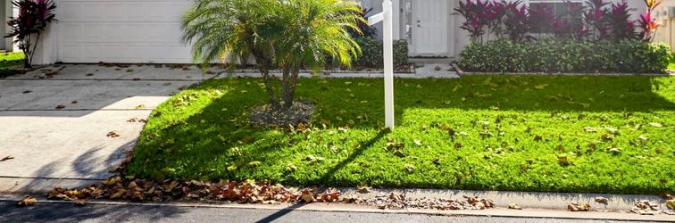 Others Elegant Pool Oasis with Community Amenities - Charming Retreat