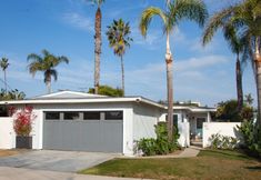 其他 2 Private Backyard and Outdoor Shower - Charming Family Retreat