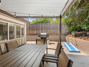 Others 4 Hot Tub and Outdoor Fire Pit Oasis - Charming Relaxing Retreat