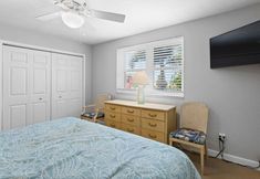 Others 5 Gulf View and Shuffleboard - Charming Coastal Retreat