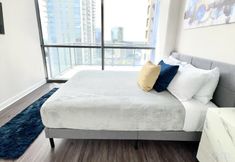 Lainnya 7 Year-Round Pool and Stunning Cityscape Views - Elegant Retreat