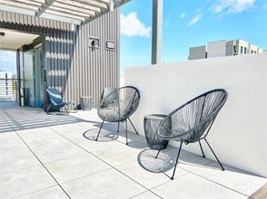 Others 4 Stunning City Views and Rooftop Patio - Inviting Downtown Escape