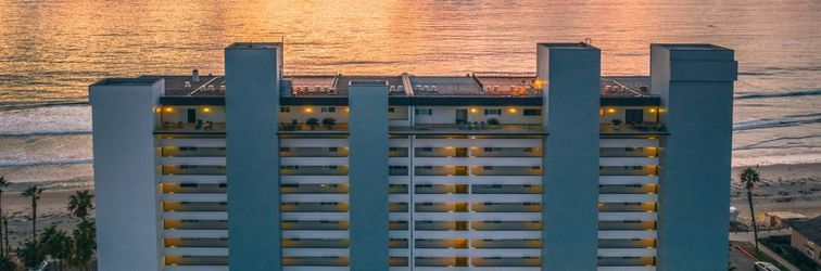 Others Full Ocean View and Private Juliette Balcony - Stunning Coastal Oasis