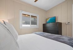 Others 2 Cozy Casita with Outdoor Lounge Area - Charming Coastal Oasis