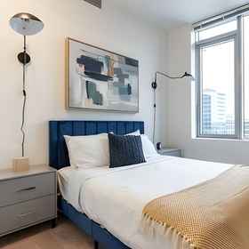 Logo 1 2BR Penthouse | Gym, Pool | Bellevue | Sophari A, King County Hotels