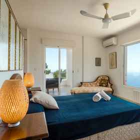 Logo1Cerro Gordo Luxury Villa and  Private Pool，Villanueva de las Torres飯店