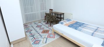 기타 4 Comfortable 3-Bedroom, 1-Living Room Apartment in the City Center of Kadıköy