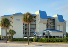 Others 2 Heated Pool and BBQ Grills - Charming Coastal Escape