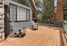 Others 7 Spacious Yard and Community Pool Access - Charming Inviting