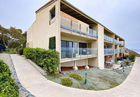 Others Oceanfront Escape with Pool and Fast Wifi - Stunning Luxury Retreat