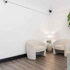 Hotel Interior/Public Areas1Private Studio with Kitchenette and Lobby Access - Charming Cozy Haven,奥克伍德高地飯店