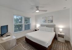 Lainnya 4 Designer Furnishings and Seasonal Pool Heating - Elegant Oasis