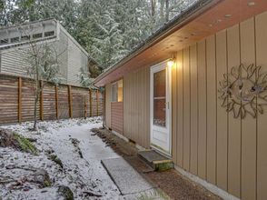 其他 4 Enchanting Hot Tub and Fenced Yard - Inviting Forest Retreat