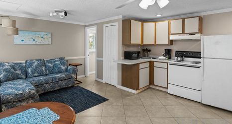 Others 2 John's Pass - Beach Location - Beach Place #200