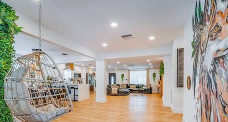 Others 2 Heated Pool and Spa Oasis - Stunning Boho Retreat in Downtown