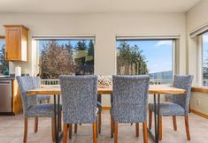 Others 5 Sweeping Bay and Ocean Views - Stunning Coastal Retreat