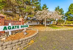 其他 2 Charming Getaway with Hot Tub and Spacious Patio - Delightful Family Retreat