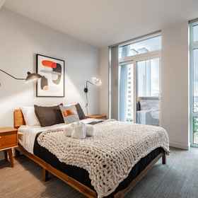 Logo12BR | Rooftop, Gym, Lounge | Bellevue | Sophari C,金郡公寓