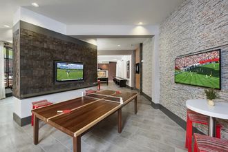 Others 4 Chic Retreat - Rooftop Deck, Pool, Fitness Center