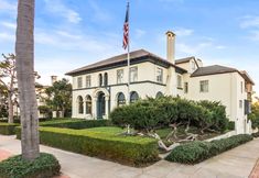 기타 2 Elegant Luxury Retreat with Panoramic Ocean Views - Historic Masterpiece