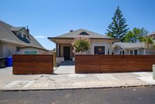 อื่นๆ Private Deck with Jacuzzi and Outdoor Kitchen - Stunning Cottage Retreat