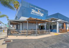 其他 4 Semi-Private Patio and Convenient Kitchenette - Stylish Coastal Retreat