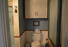 Others 5 Kayaks and Cozy Fireplace - Elegant Waterfront Escape