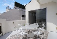 Others 5 Scenic Rooftop with Fire Pit and Al-Fresco Dining - Stunning Coastal Oasis