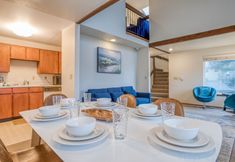 其他 6 Charming Home with Hot Tub and Scenic Views - Delightful Family Retreat