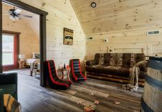 Others 3 Three Bedrooms Cozy Cabin Near Pigeon Forge