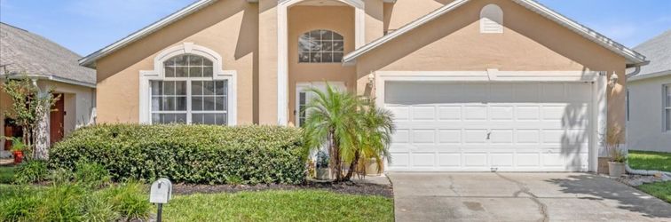 Lainnya Screened-in Pool and Outdoor Patio Furniture - Gorgeous Family Retreat