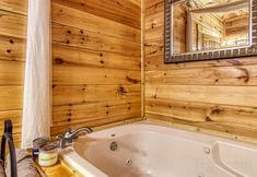 Others 6 Spectacular Views and Inviting Hot Tub - Majestic Mountain Retreat