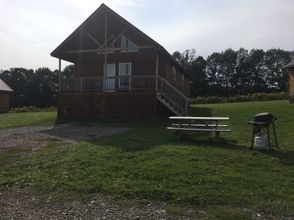 Others 4 Stylish Retreat - Fireplace, Porch, Fire Pit, WiFi, Grill