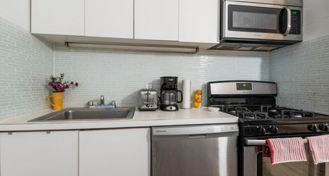 Others 2 Spacious Living Area and Cozy Dining Space - Charming Urban Retreat