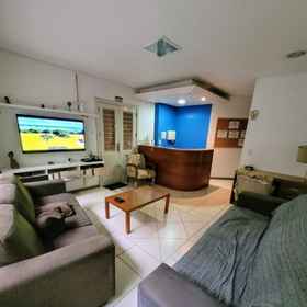 Others1Cozy Porto Alegre B&B - Shared Room in City Center,Palace of the Azoreans飯店