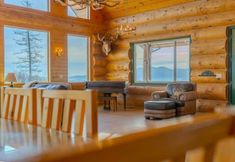 อื่นๆ 5 Breathtaking Views and Expansive Living Space - Exquisite Hilltop Retreat