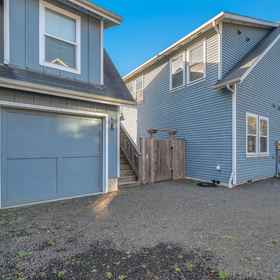 Hotel Exterior 1 Sea Bleu in Roads End, Lincoln County Hotels