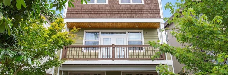 其他 Sunroom, Rooftop Patio and Spacious Design - Stylish Urban Retreat