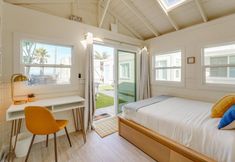 อื่นๆ 3 Cozy Casita with Outdoor Lounge Area - Charming Coastal Oasis