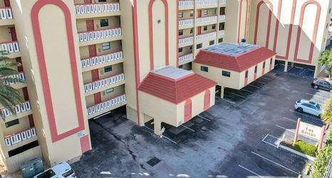 Others 2 Spectacular Gulf Front Views and Heated Swimming Pool - Spacious Coastal Retreat