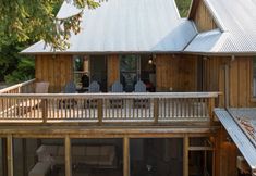 Khác 5 Stunning Waterfront Retreat with Hot Tub and Stone Fireplace - Enchanting Escape